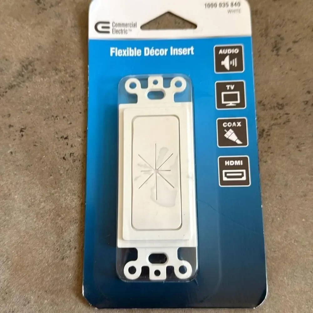 COMMERCIAL ELECTRIC 2 Port Wall Plate & Screws | White | 5002-WH | 595 177 | NEW